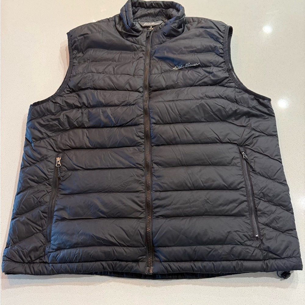 Eddie Bauer Men's Black Puffer Vest Size Large - Picture 2 of 10